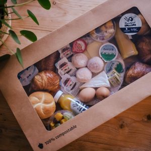 Ervaren persoon Schijnen Golven Brasserie bij Peter - Ontbijt aan huis geleverd - Tongeren Riemst Bilzen